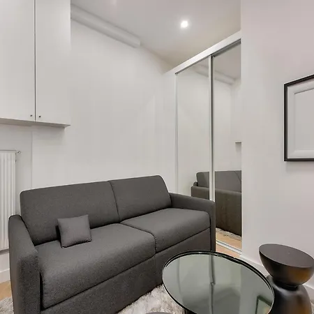 Urbanflat 165 - Boetie - Champs Elysees