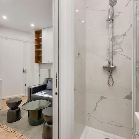 Urbanflat 165 - Boetie - Champs Elysees شقة باريس
