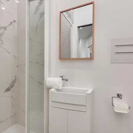 Apartamento Urbanflat 165 - Boetie - Champs Elysees