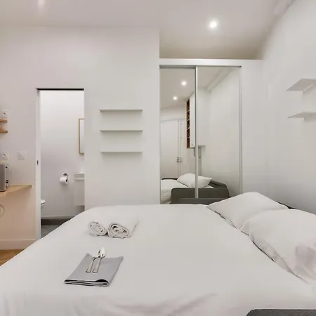 Urbanflat 165 - Boetie - Champs Elysees *