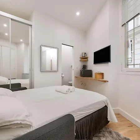 Urbanflat 165 - Boetie - Champs Elysees