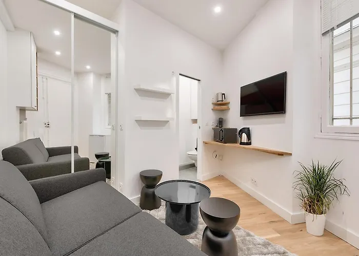 Urbanflat 165 - Boetie - Champs Elysees Апартаменты