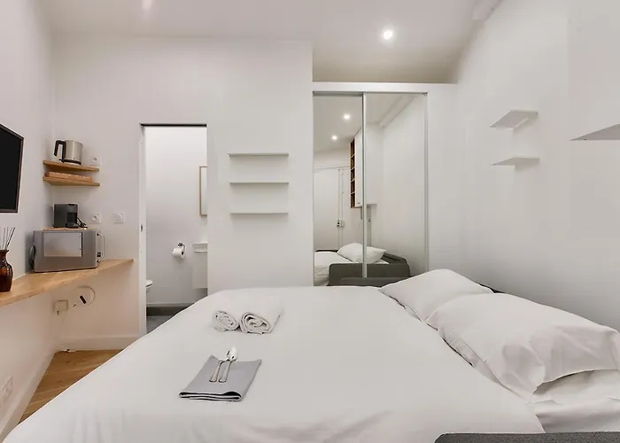 Urbanflat 165 - Boetie - Champs Elysees *