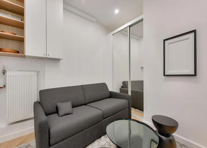 Urbanflat 165 - Boetie - Champs Elysees